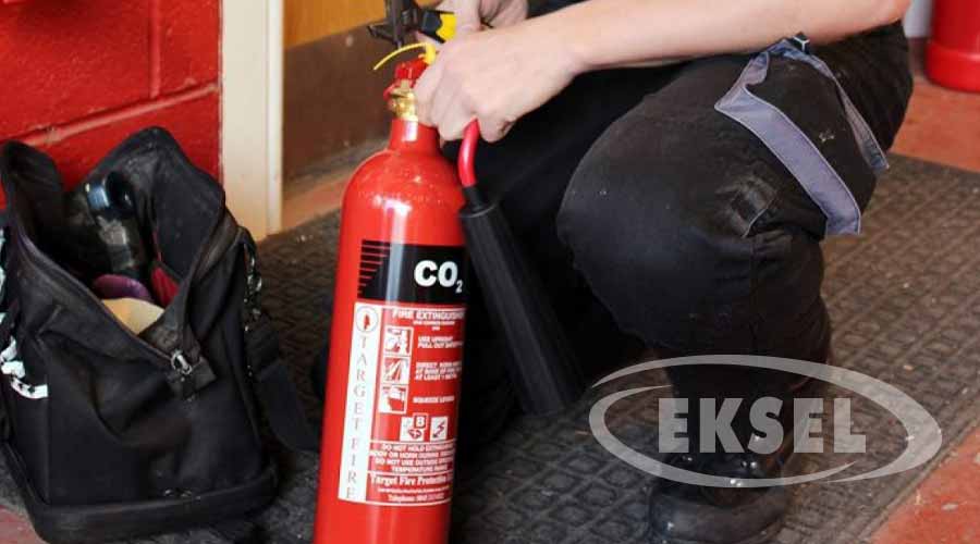 CO2 Yangın Söndürücüler için Kullanım Yönergeleri CO2 Yangın Söndürücüler için Kullanım Yönergeleri